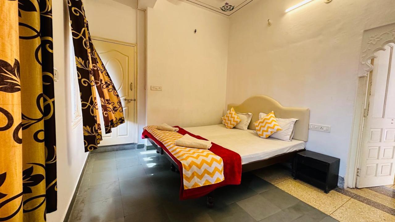 Maa Ji House On Lake Pichola Udaipur Eksteriør billede